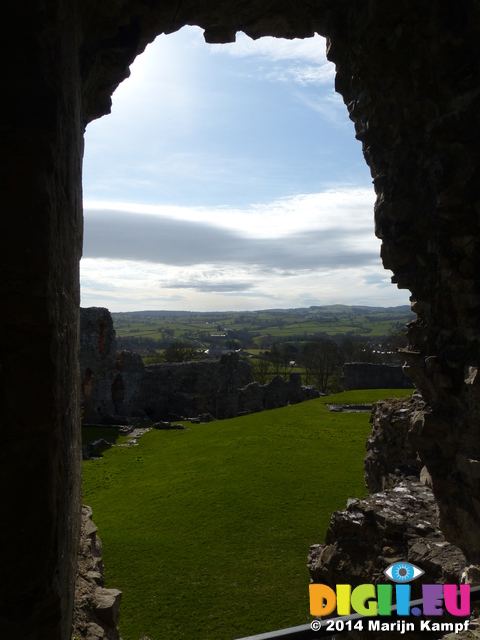 FZ003694 View through old window Denbigh Castle